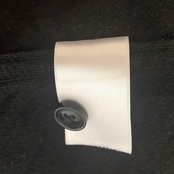 Everlane - Jacket Shacket - Picture 6 of 8